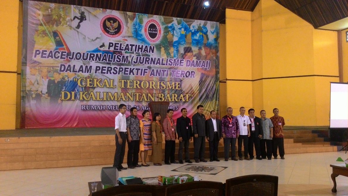 Peace Jurnalism, Cegah Terorisme di Kalbar