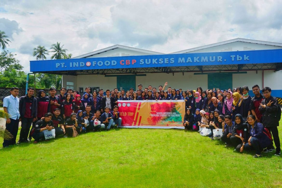 HIMAPPAPK FEB Untan Field Trip di Indofood Sukses Makmur