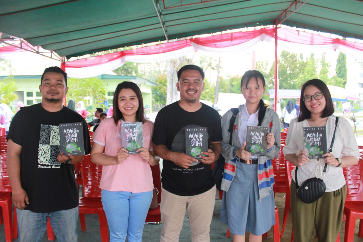 Gusti Eka Luncurkan “Memilih Jalan Sunyi”