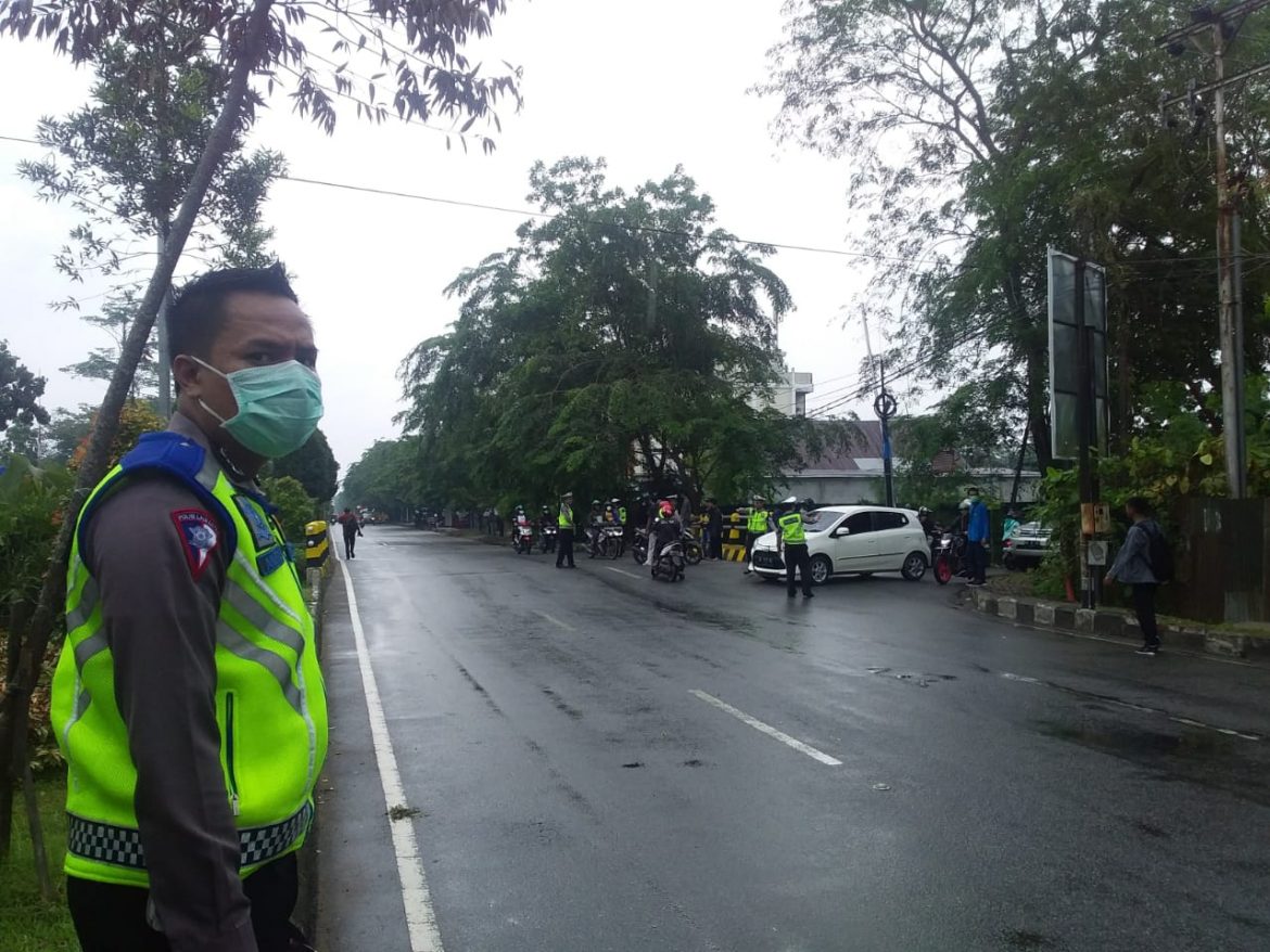 Demonstrasi Mahasiswa, Arus Lalu Lintas Dialihkan