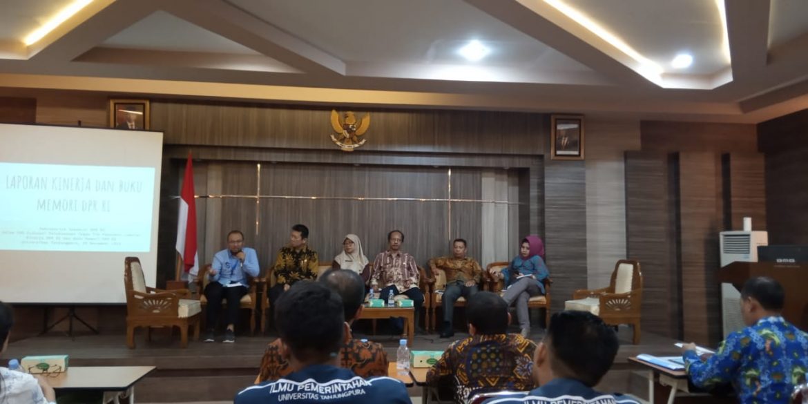 Akademisi FISIP Untan Sampaikan Empat Poin Evaluasi ke DPR RI