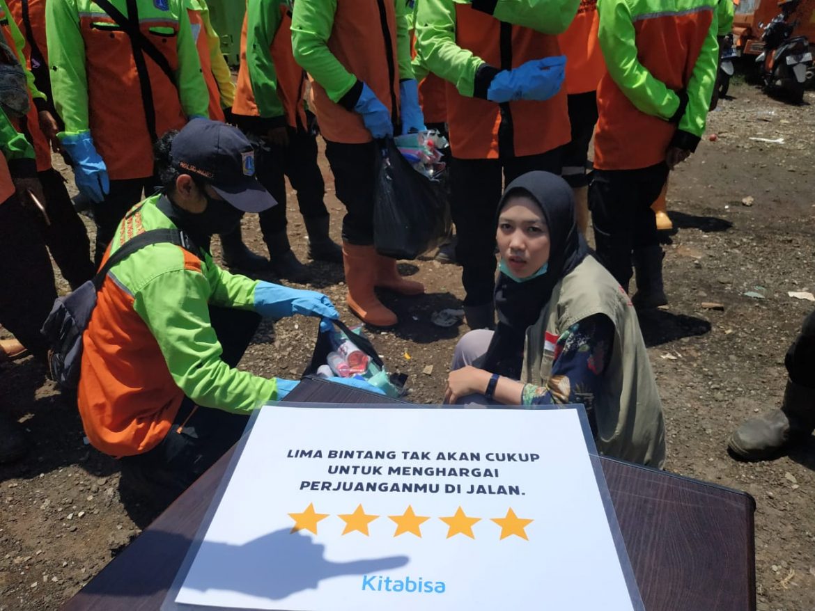 Memilih Turun Ke Jalan Di Tengah Covid-19