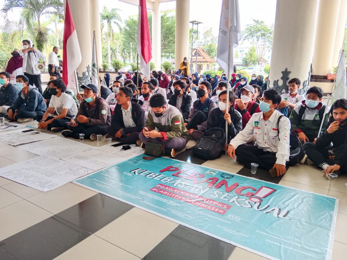Relevansi Permendikbud 30 Harusnya Tak Hadirkan Pro Kontra