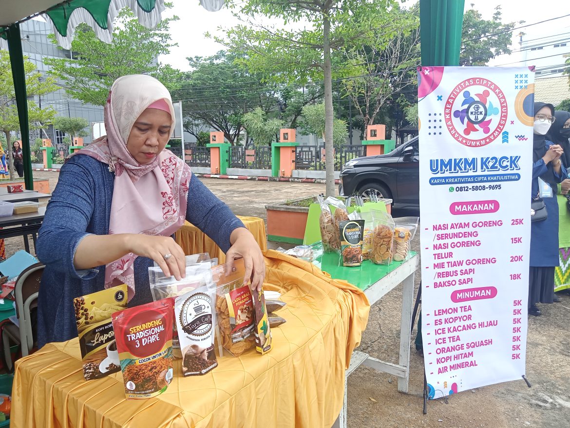GEYOW FEST Ajak Mahasiswa Kreatif Berwirausaha Produk Lokal