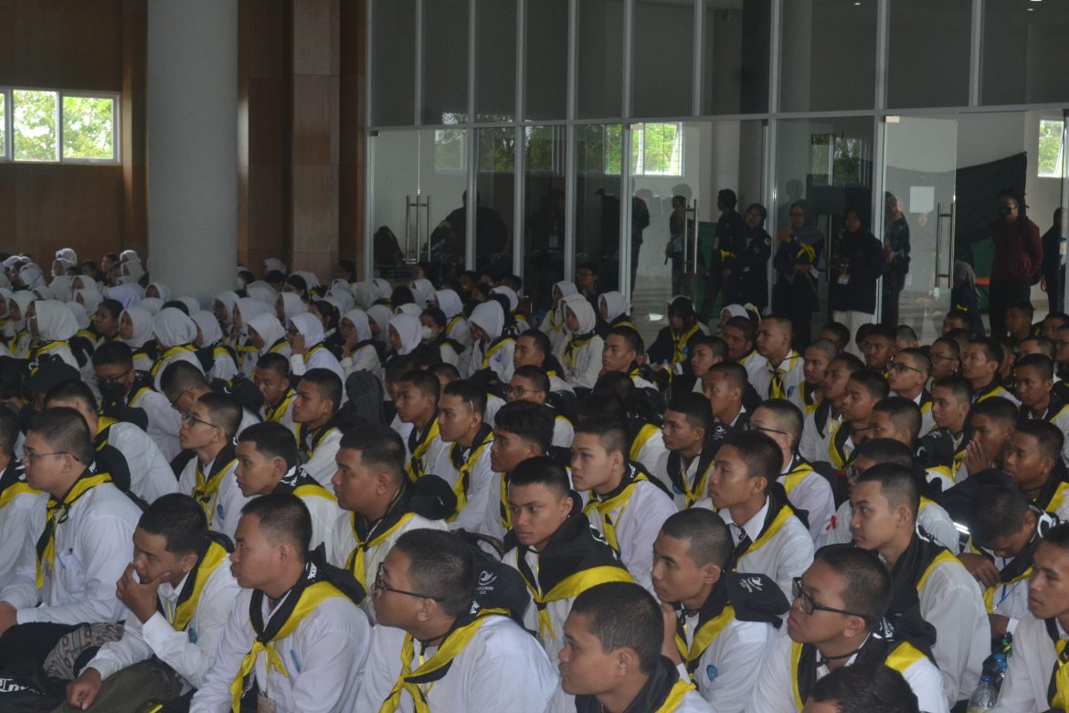 Tumbuhkan Semangat Maba FMIPA Untan Lewat Sains dan Teknologi yang Humanis