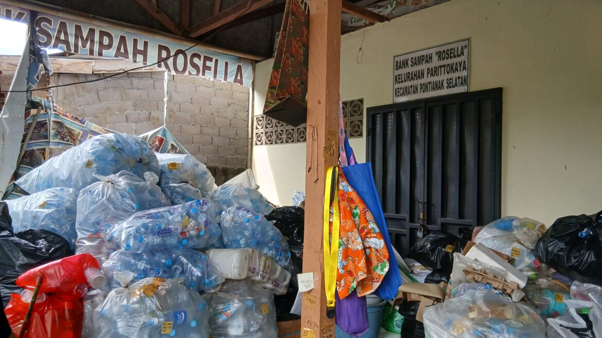 Bank Sampah: Sebagai Penggerak dan Perubahan di Masyarakat Sekitar